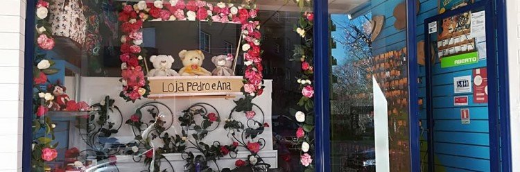 Montras de Camélias a concurso