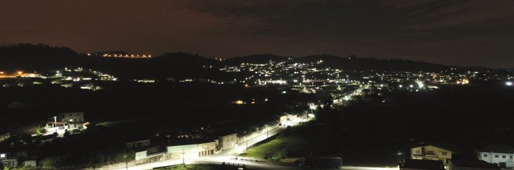60% de poupança com iluminação pública LED