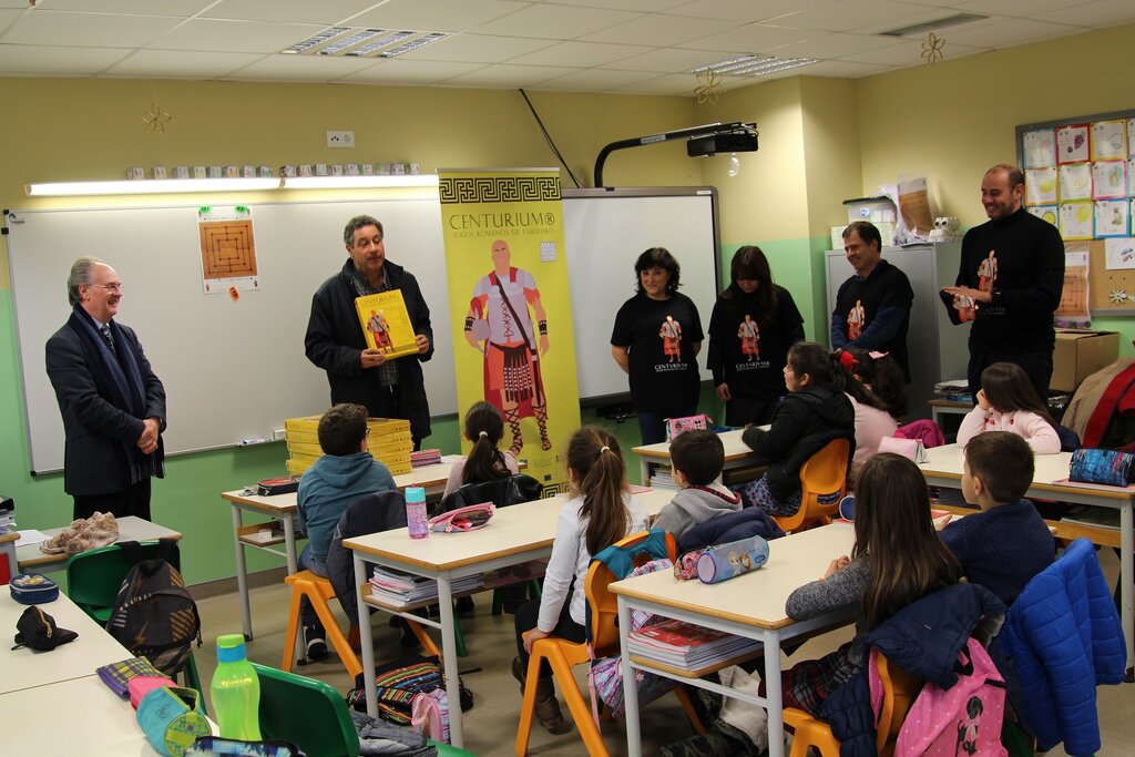 Centurium para alunos de todos os ciclos de ensino