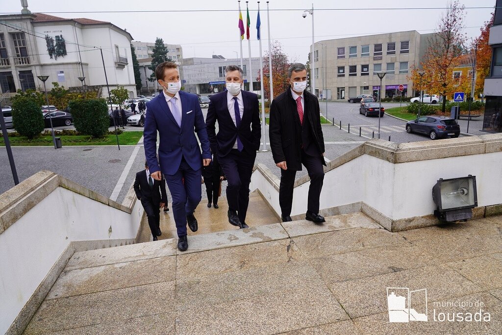 Ministro das Infraestruturas e da Habitação em Lousada