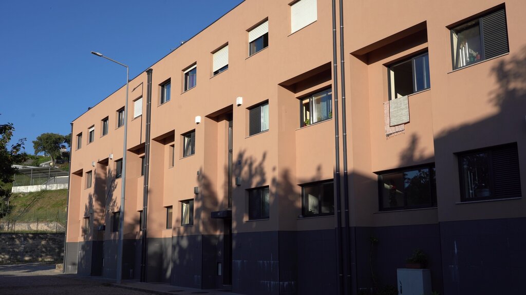 Obras de Eficiência Energética na Habitação Social