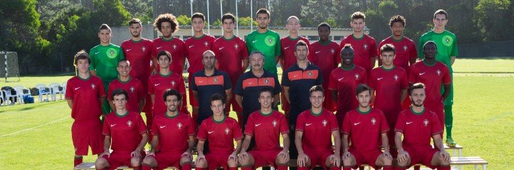 Seleção de Futebol Sub 19 estagia no Complexo Desportivo