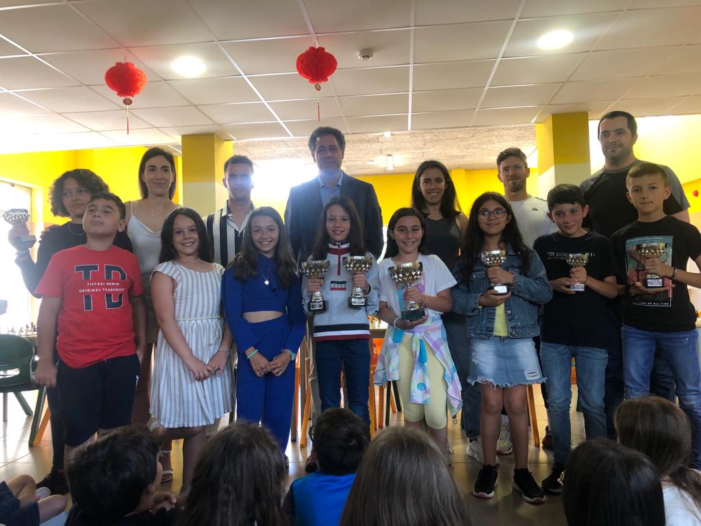 Torneio Xeque-Mate deu vitória à EB de Boim