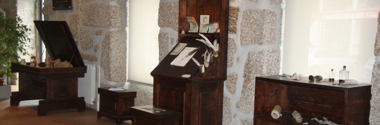 Exposição “Scriptorium Medieval” na Biblioteca