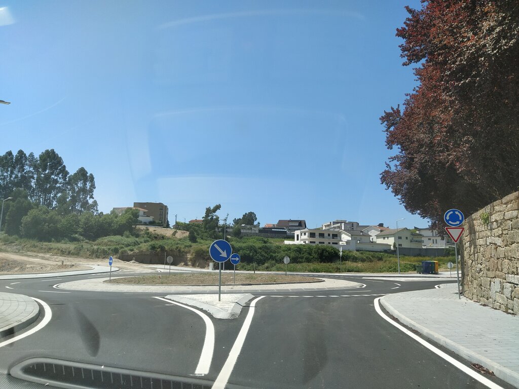 Requalificação da Avenida S. Vicente com ligação à Variante Urbana