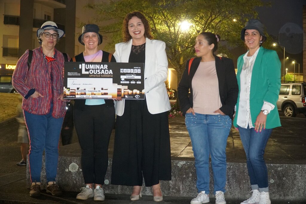 Iluminar Lousada para a Lousavidas  