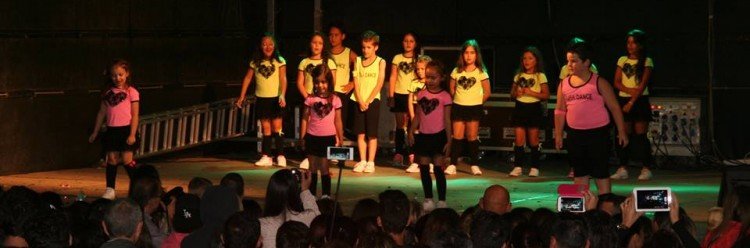 Dança na Praça mobilizou juventude