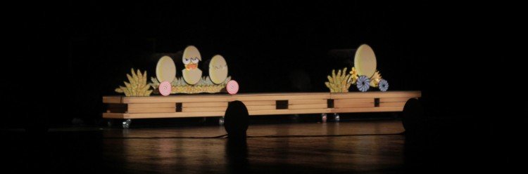 Alunos das escola vão ao teatro - “Patinho Feio”